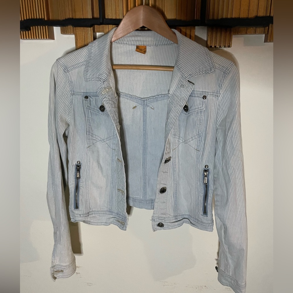 Pin-Stripe Spring Jean Jacket